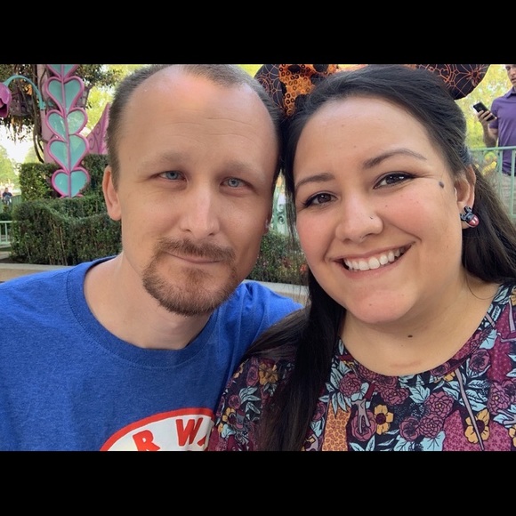 Meet your Posher, Tiffany - Picture 1 of 1